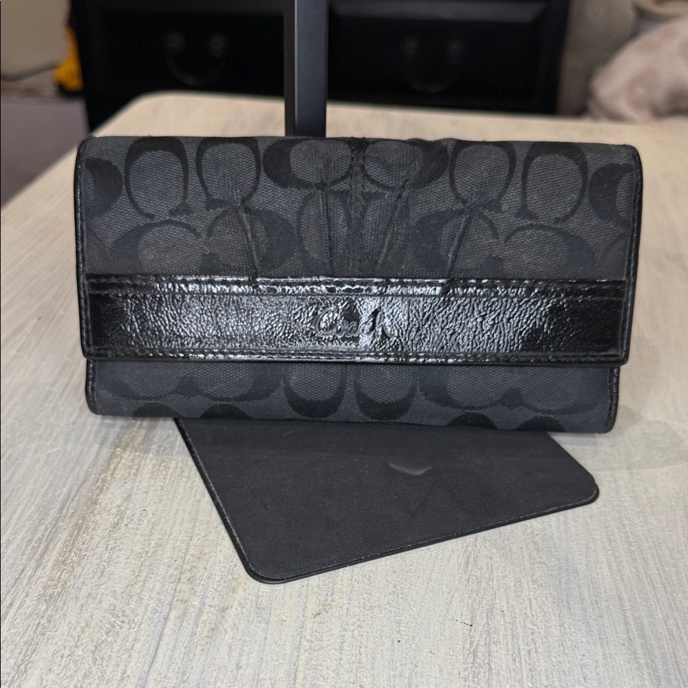 Coach SoHo Pleated Patent Trim Black Signature Wallet and Checkbook